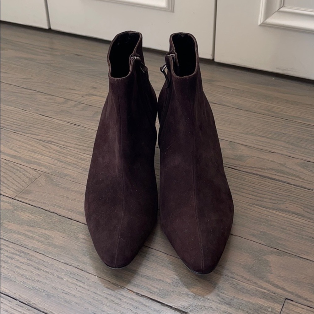 Manolo Blahnik Brown Suede Boots